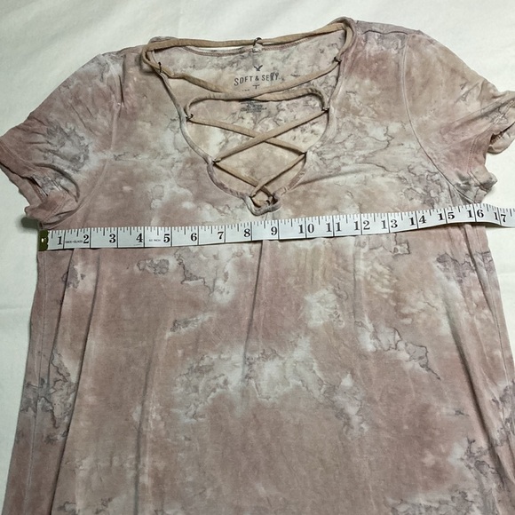 American Eagle Outfitters Soft & Sexy Short Sleeved Tshirt Juniors Size Medium - Picture 2 of 7